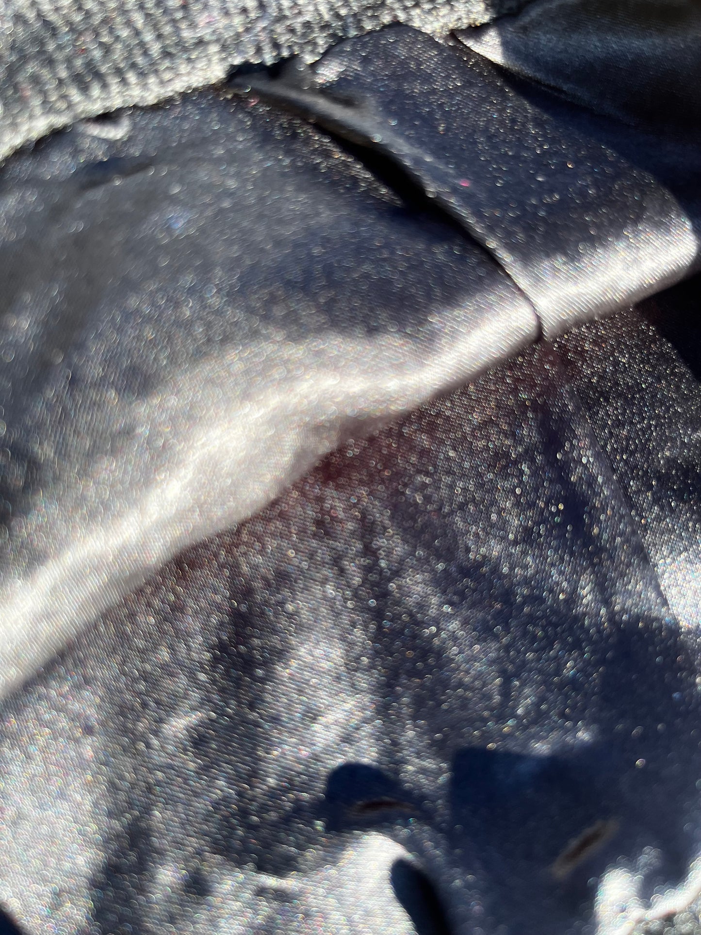 Diamond Dust BEANIE (Black/White)